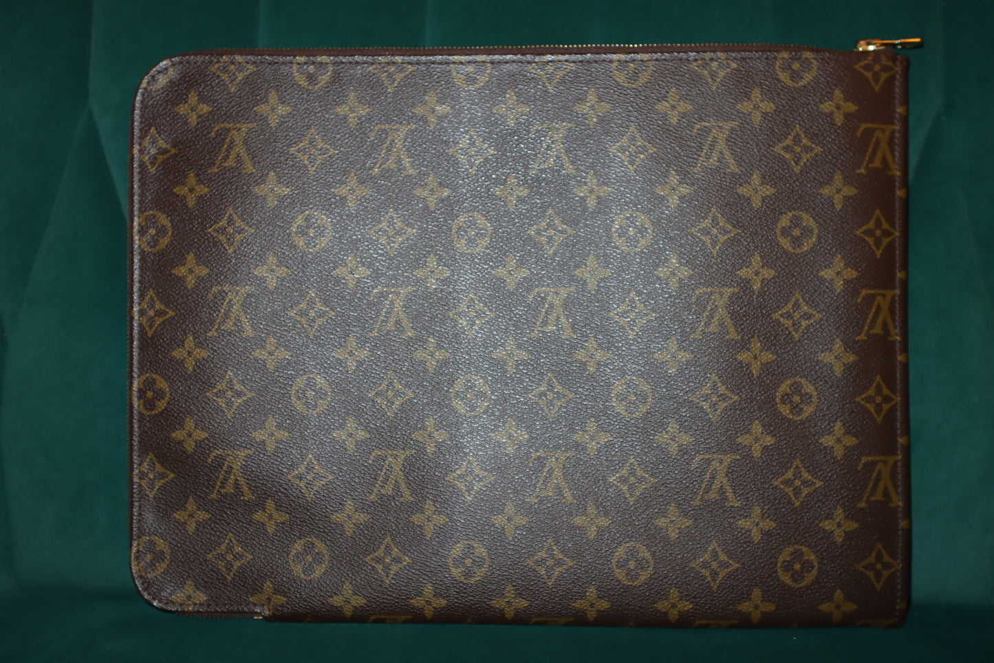 Pre-Owned Louis Vuitton Document Holder Laptop Holder