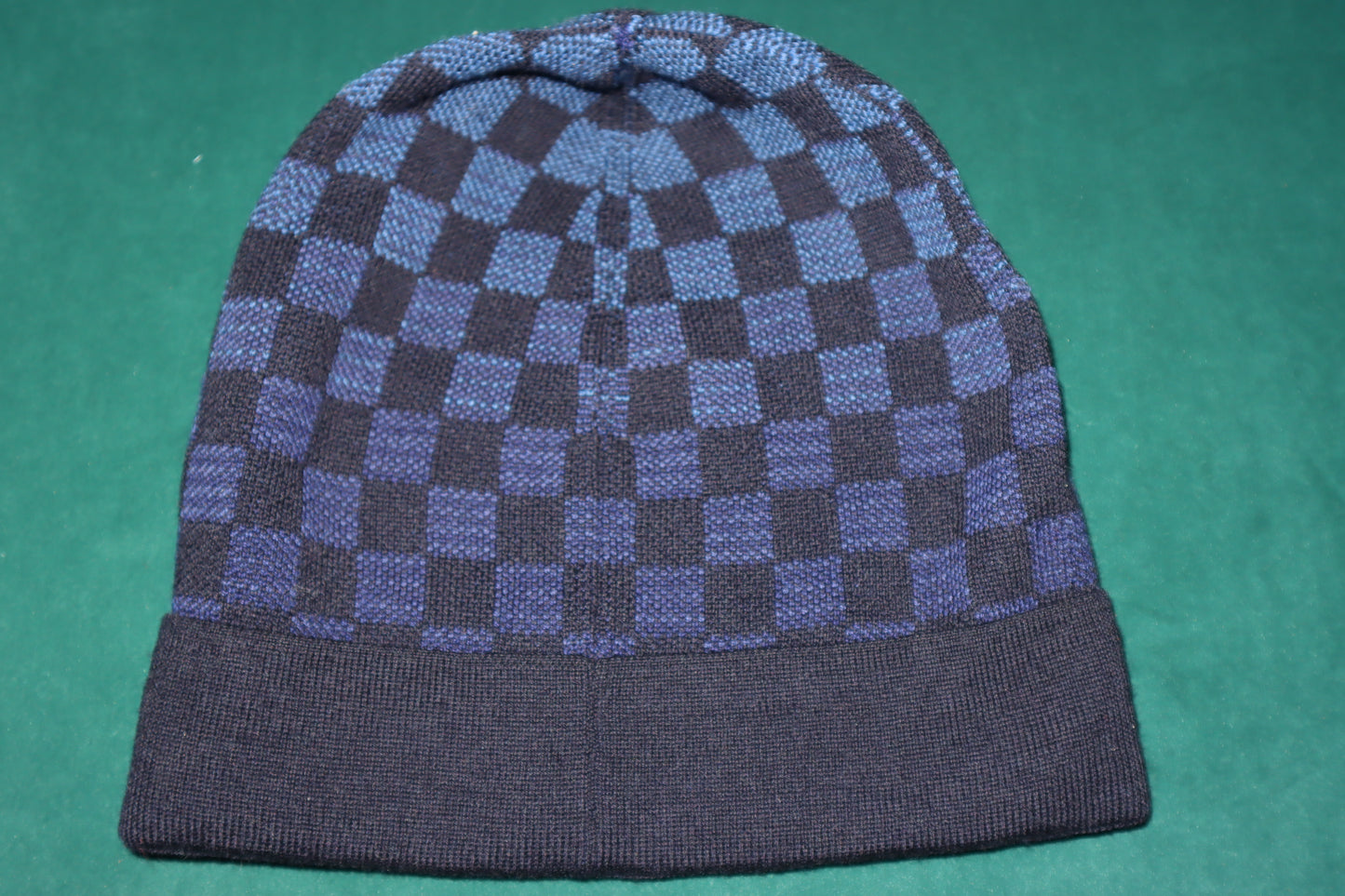 Pre-Loved Louis Vuitton Petit Damier Gradient Beanie