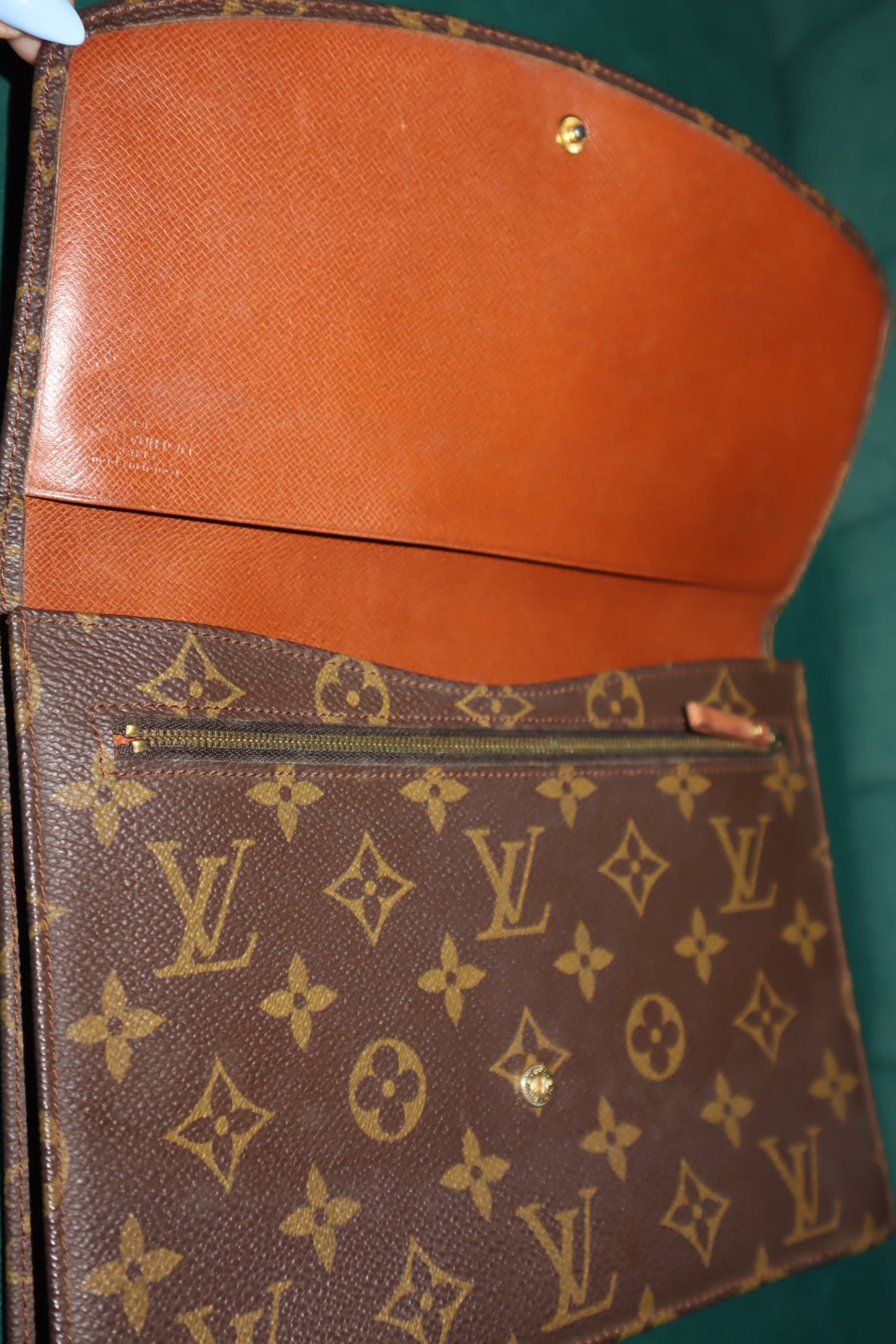 Pre-Loved Louis Vuitton Monogram Pochette 23 Clutch Bag