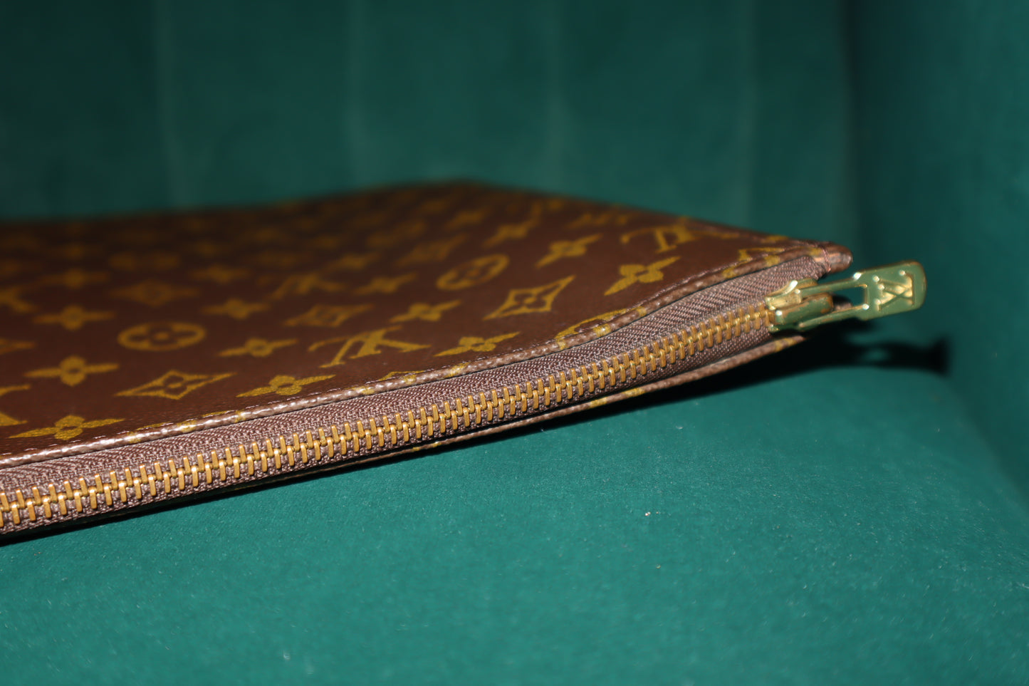 Pre-Owned Louis Vuitton Document Holder Laptop Holder