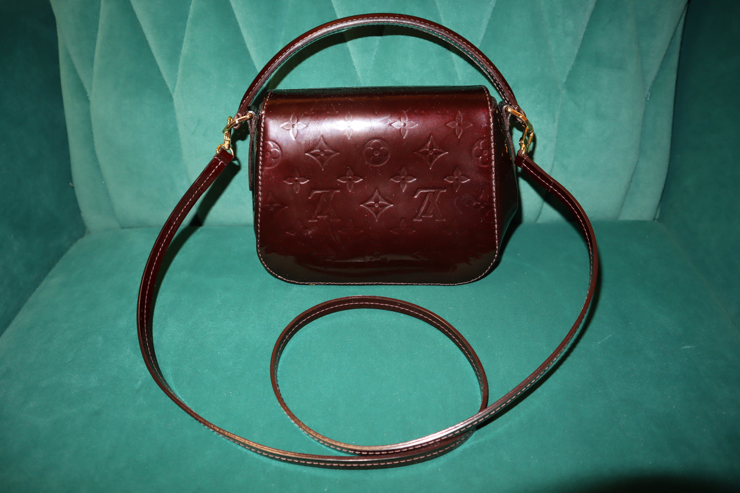 Louis Vuitton Vernis Pasadena in Amarante Pre-Owned