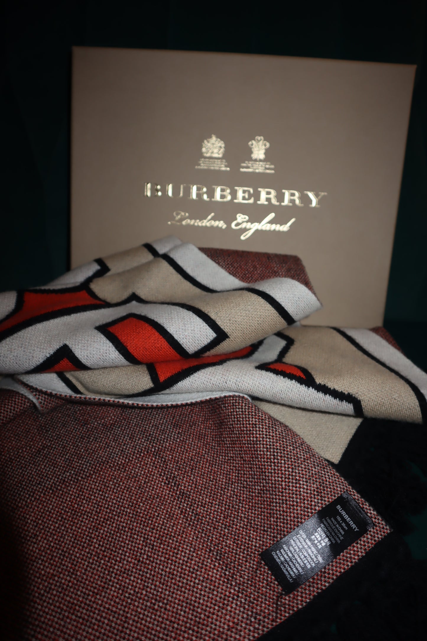 Pre-Owned Like New Burberry Muffler Scarf