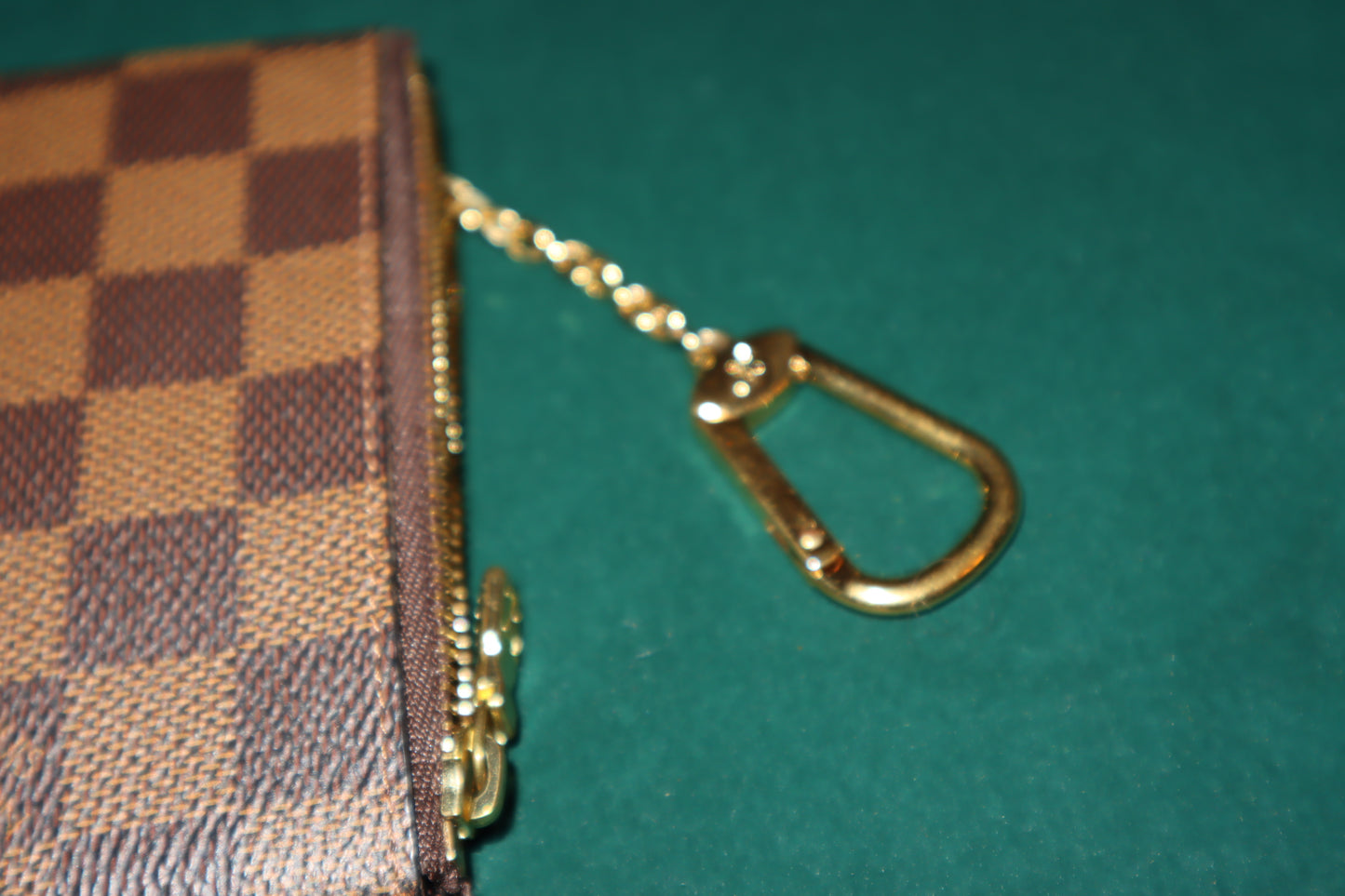 Pre-Loved Louis Vuitton Damier Ebene Key Pouch