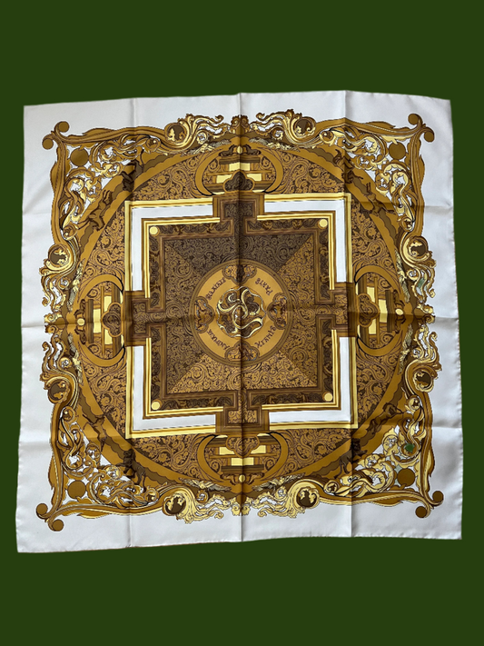 Pre-Loved Hermes Sik Scarf