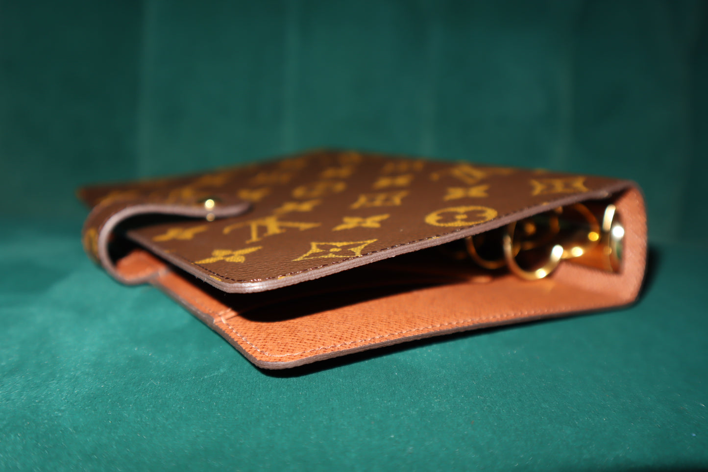 Pre-Owned Like New Louis Vuitton MM Monogram Agenda