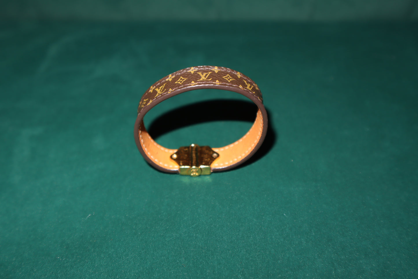 Pre- Owned Louis Vuitton Monogram Bracelet