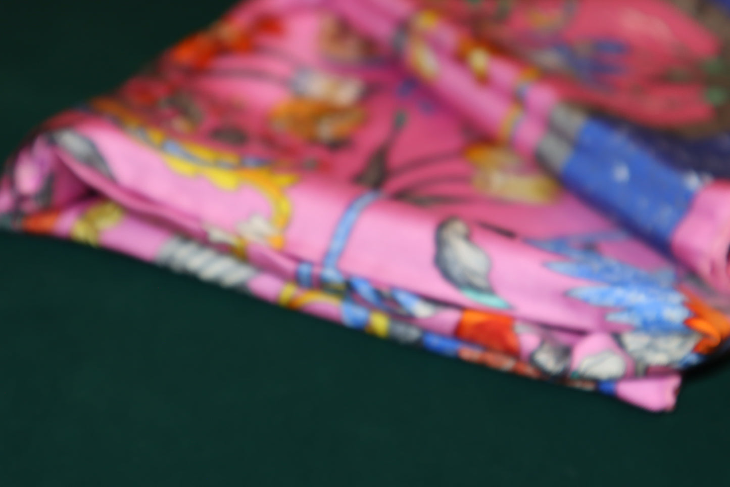 Pre-Owned Hermès Pierres D'Orient Et D'Occident Silk Scarf