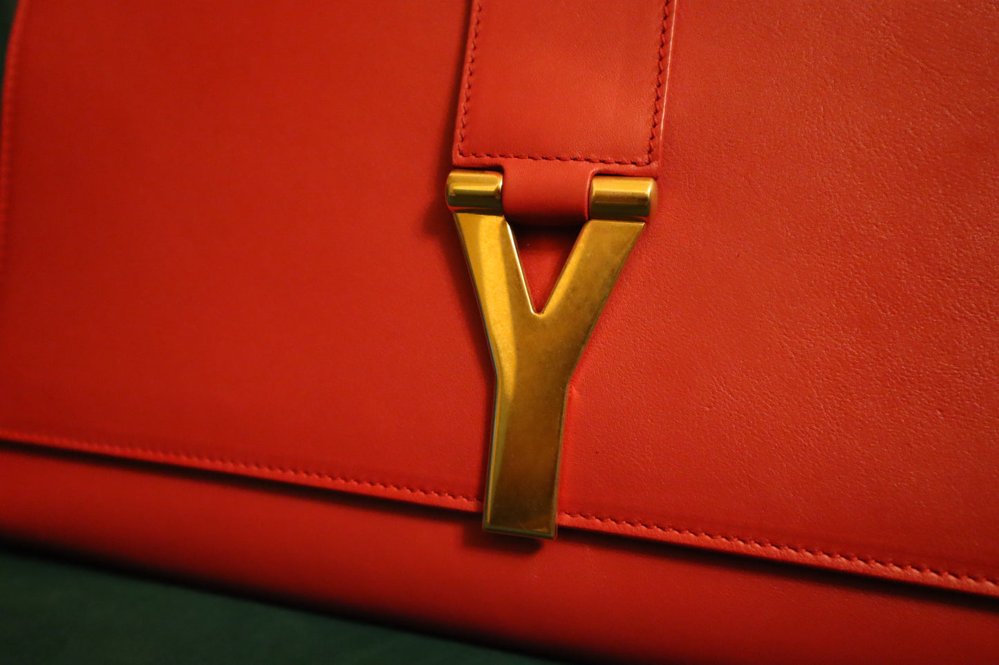 Saint Laurent Red Textured Calfskin Classic Y Ligne Clutch Pre-Owned