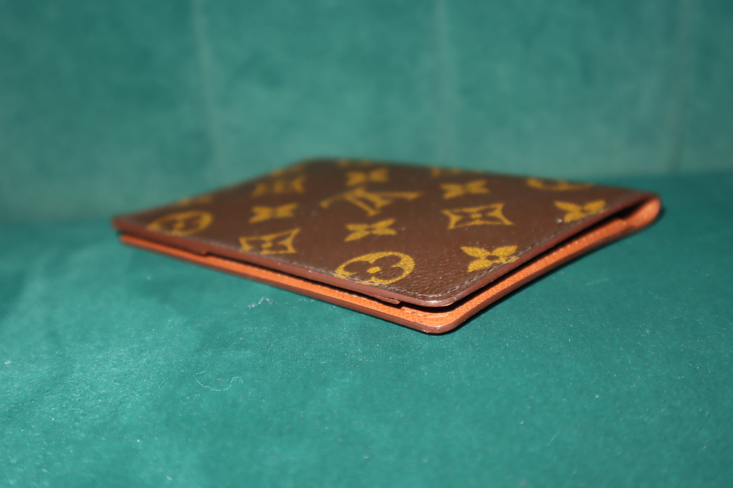 Pre- Owner Louis Vuitton Passport Holder