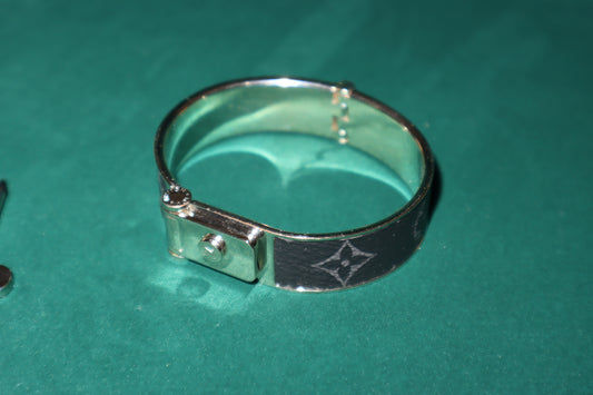 Pre-Owned Louis Vuitton DE Braclet Unisex Mens