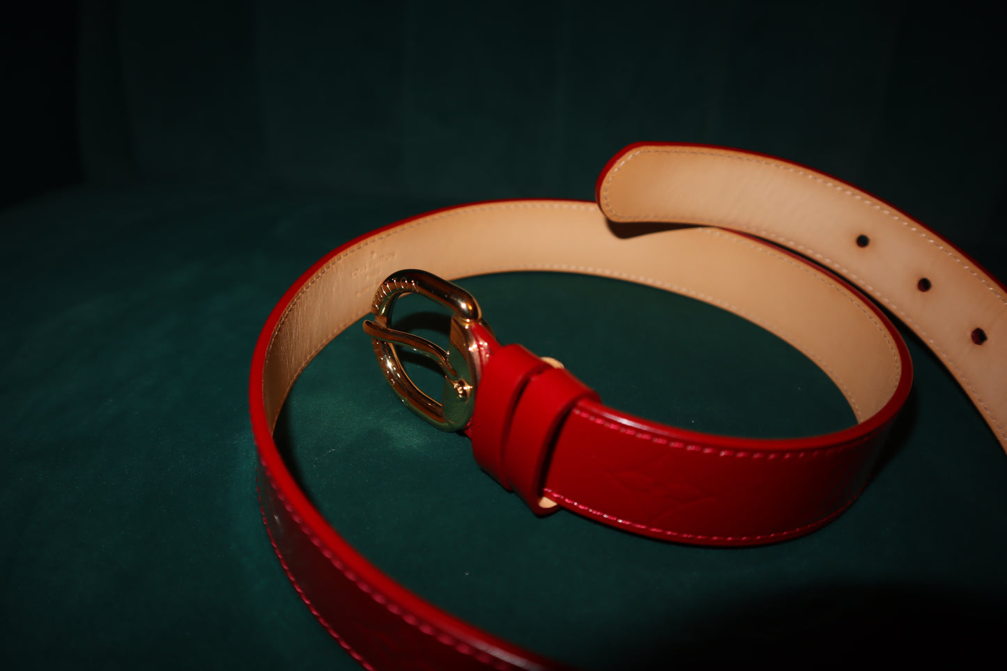 Pre- Loved Louis Vuitton Red Vernis Belt 32/80