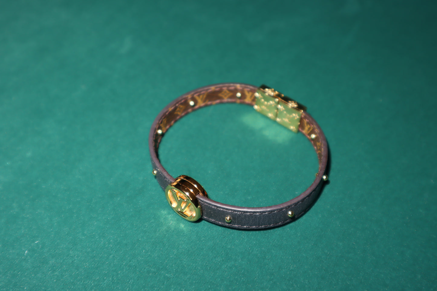 Pre-Owned Louis Vuitton Reversible Monogram and Black Canvas Leather Gold Tone Metal Bracelet