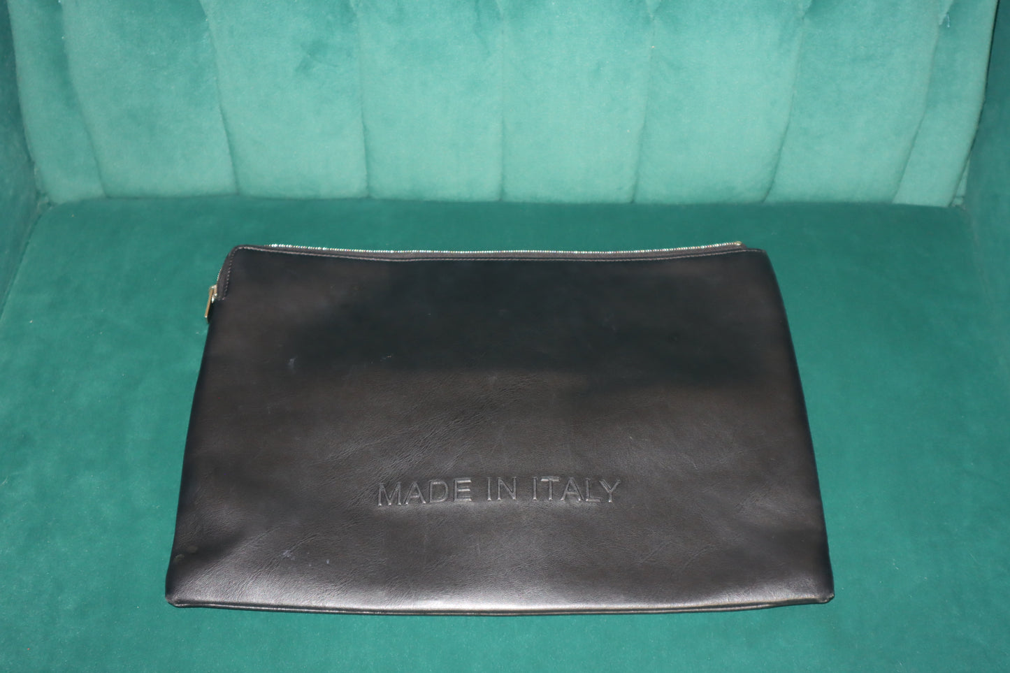 Pre-Owner Celine Leather Pouch Document Cluth