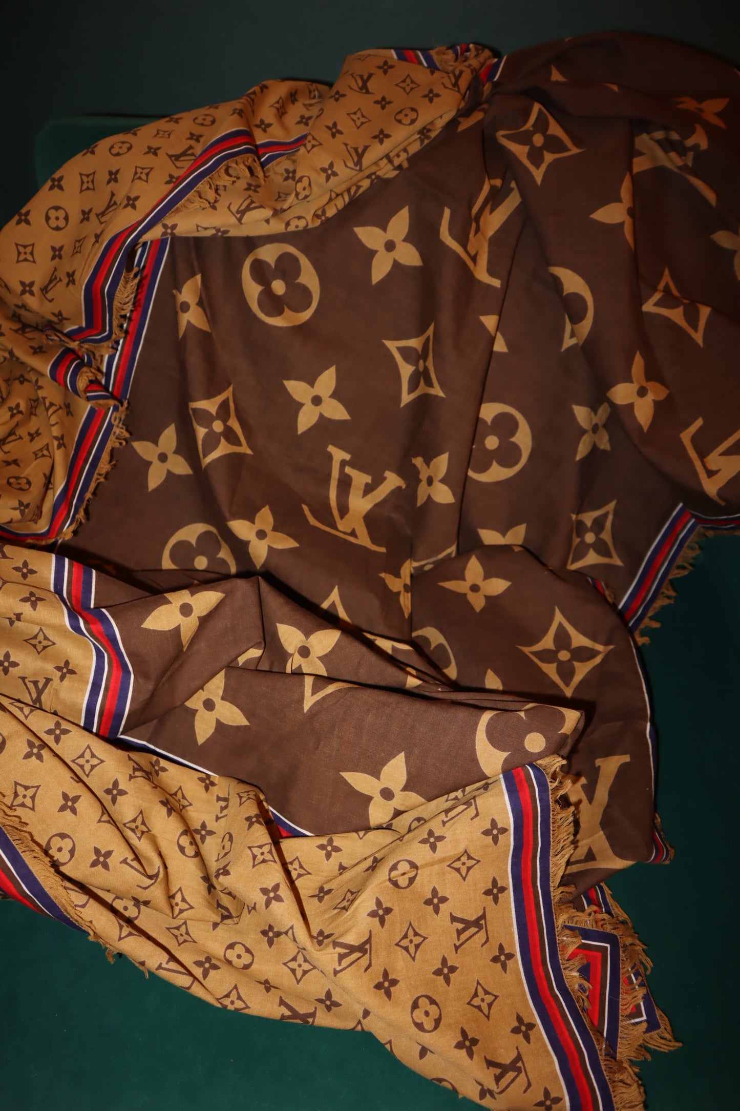 Pre-owned Louis Vuitton Brown on Beige Large Shawl Scarf