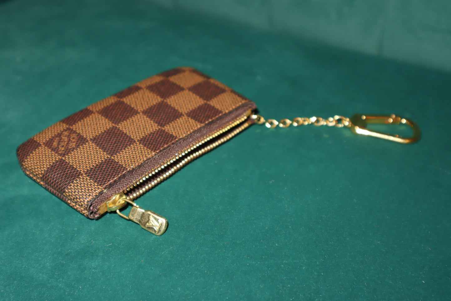 Pre-Loved Louis Vuitton Damier Ebene Key Pouch