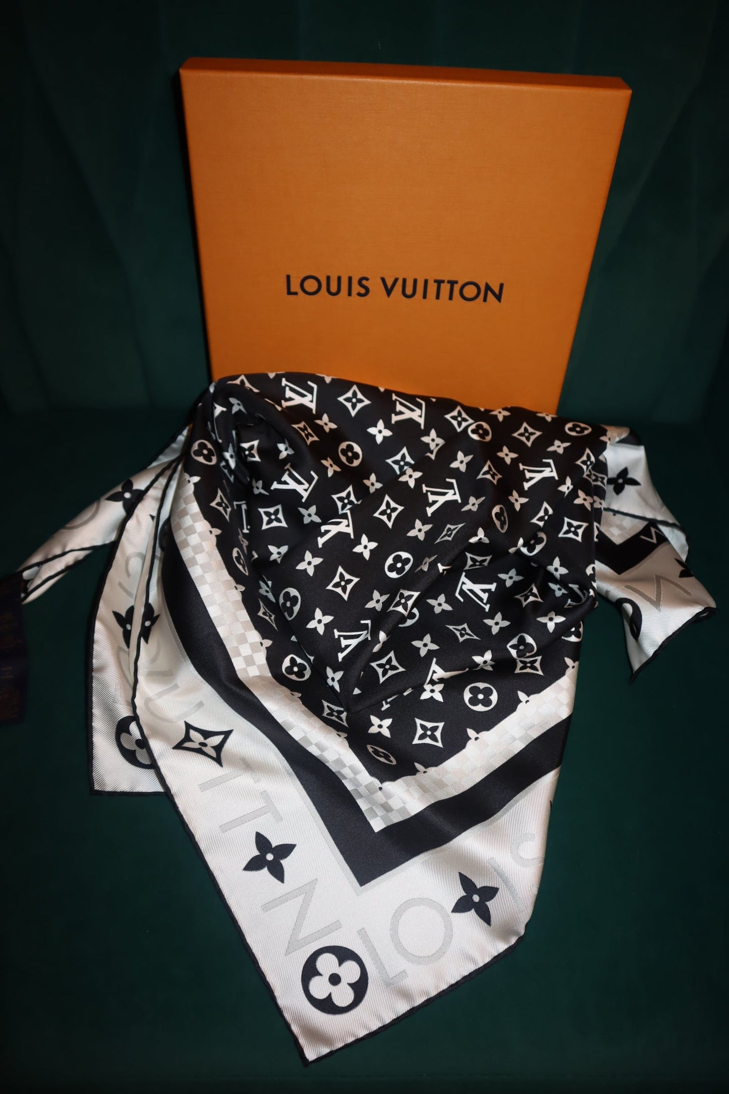 Louis Vuitton Black and White Silk Scarf Shawl