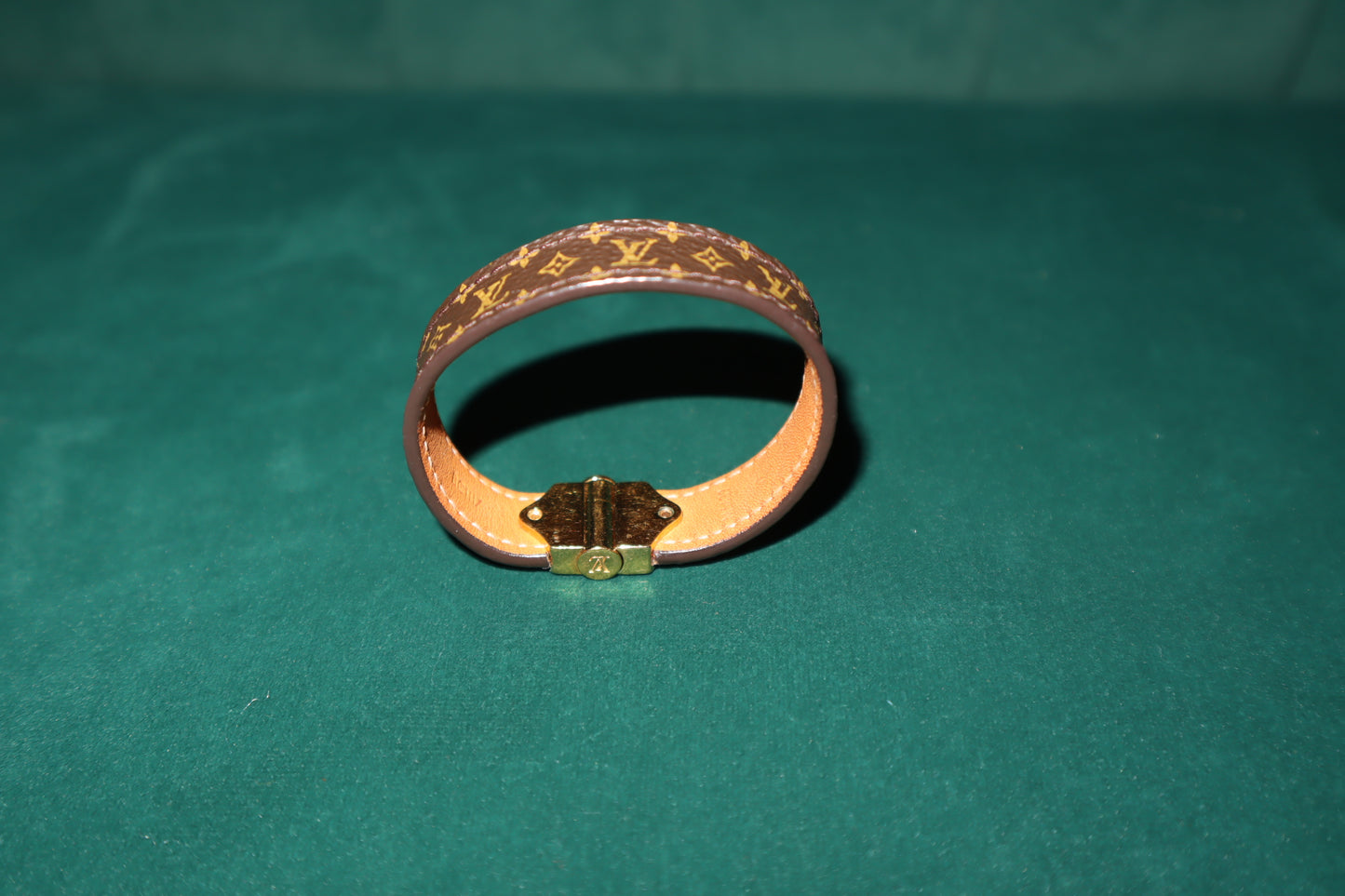 Pre- Owned Louis Vuitton Monogram Bracelet