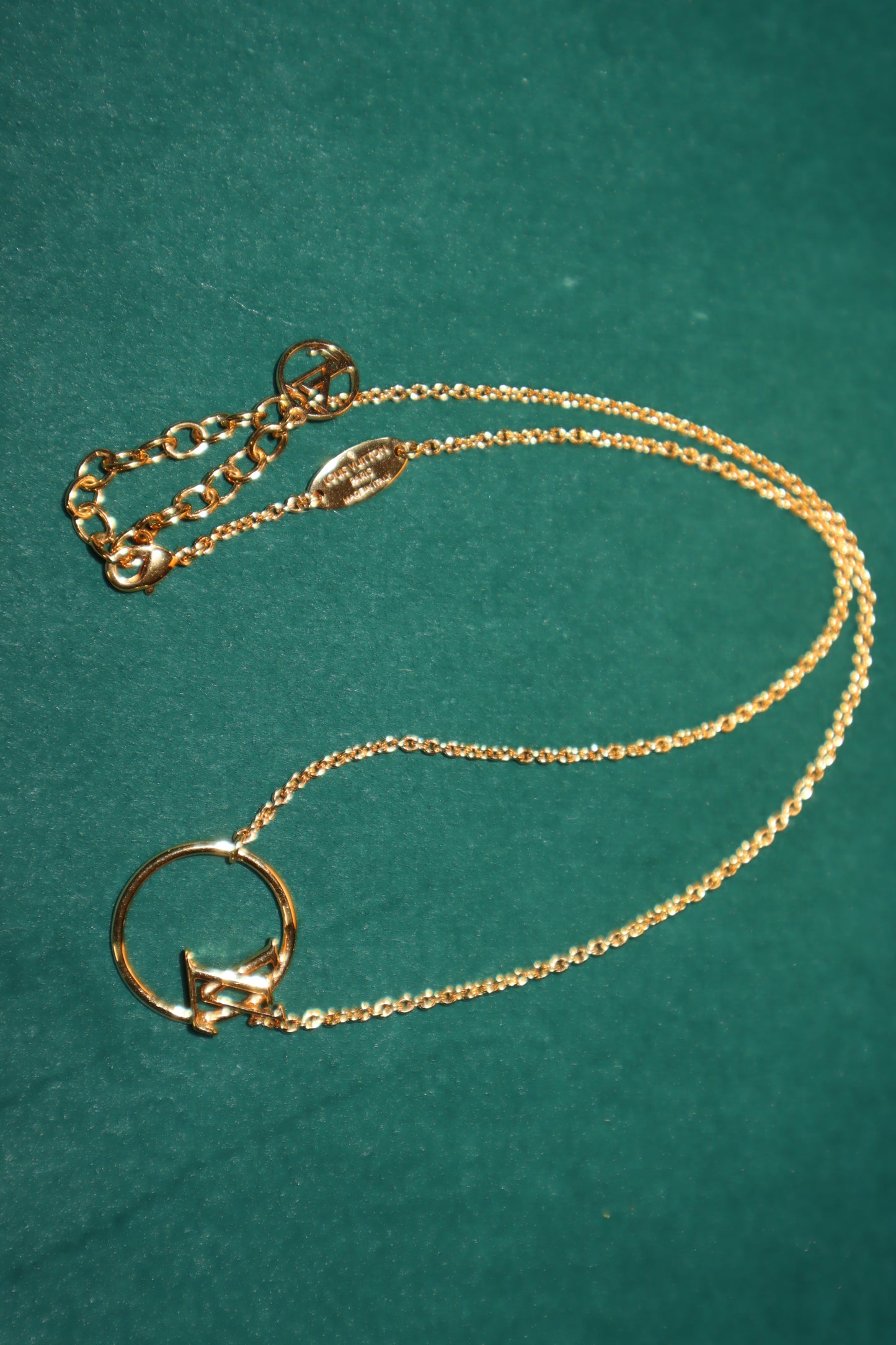 Pre-Owned Louis Vuitton Necklace