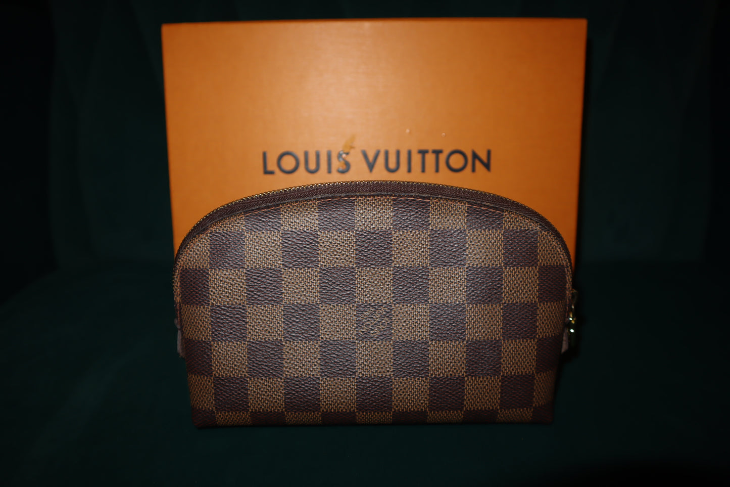 Pre-Owned Louis Vuitton Damier Ebene Cosmetic Pouch