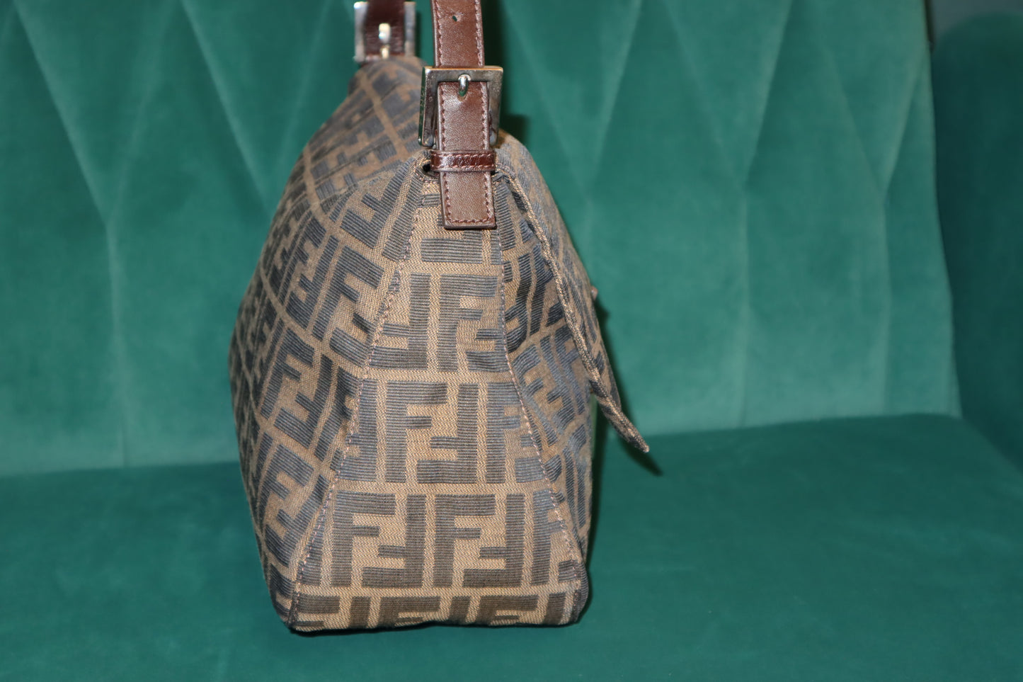 Pre-Owned Fendi L Zucca Shoulder Bag