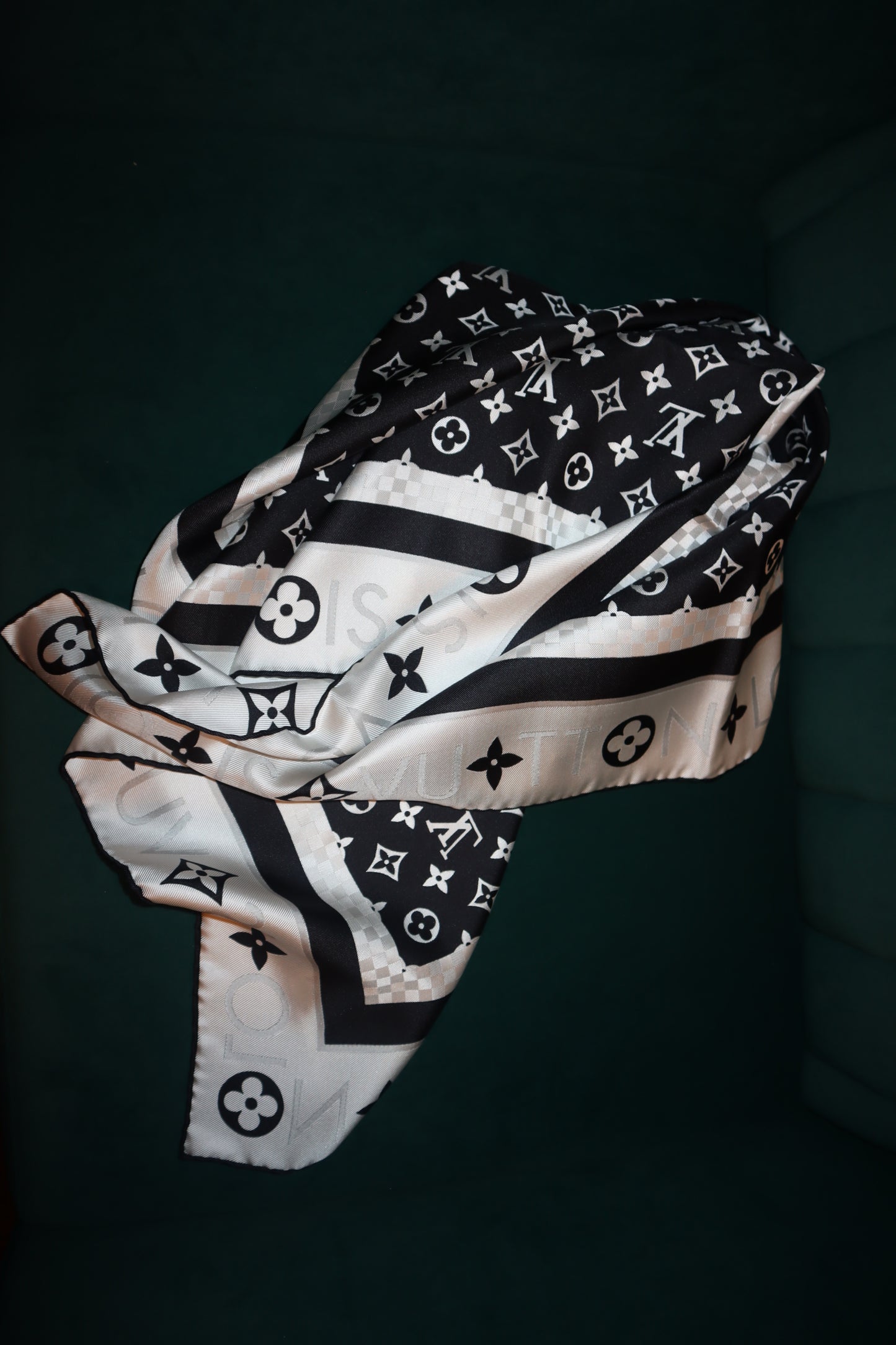 Louis Vuitton Black and White Silk Scarf Shawl