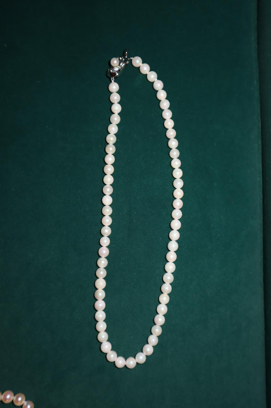 Pre-Owned 8mm White Round Akoya Pearl Necklace 3 ASM Luxuries