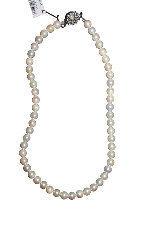 White Round Akoya Pearl Necklace