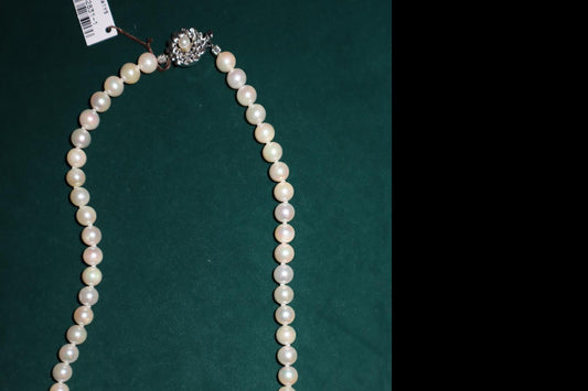 Pre-Owned 8mm White Round Akoya Pearl Necklace 4 ASM Luxuries