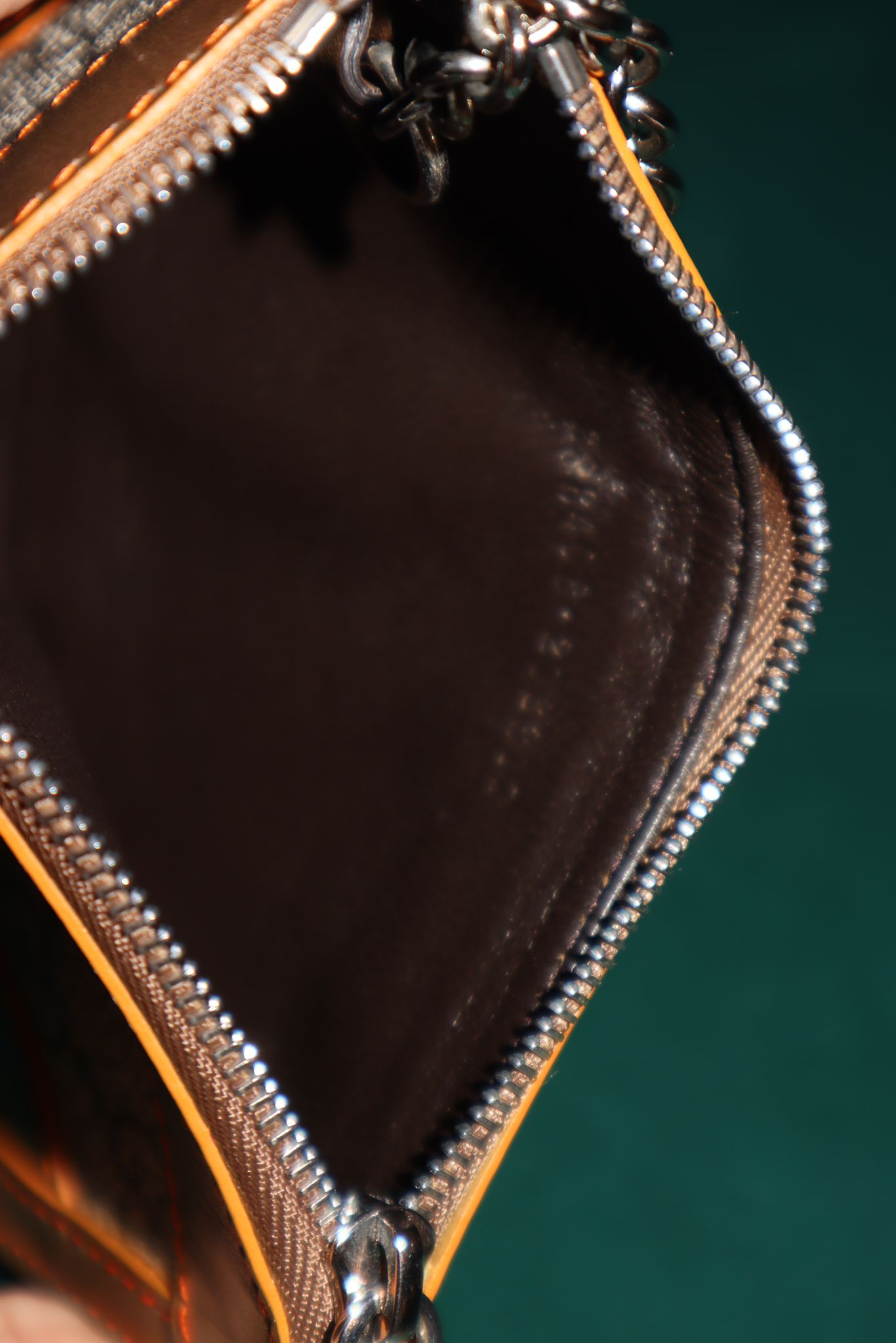Gucci GG Coin Case Canvas X Leather Silver Hardware X Orange Stitch Lining