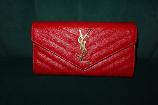 Pre-Loved Saint Laurent Grain De Poudre Matelasse Chevron Monogram Wallet Red