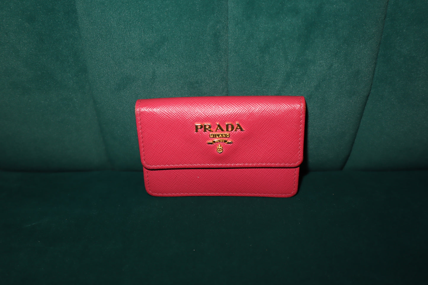 Pre-Loved Prada Saffiano Metal Leather Wallet