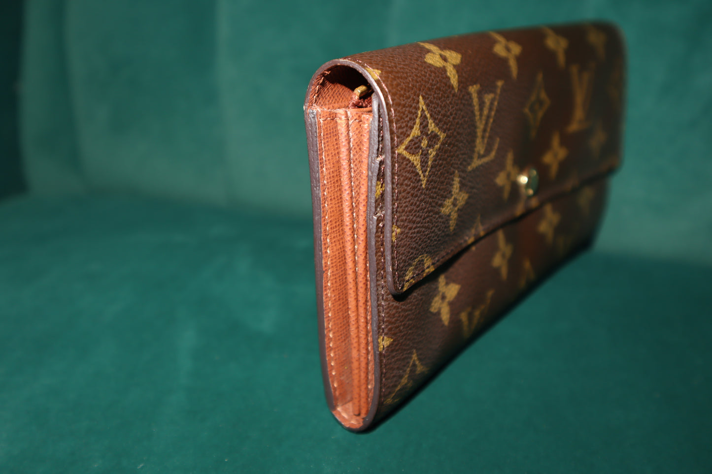 Pre-Loved Louis Vuitton Monogram Portefeuille Sarah Bi-fold Wallet