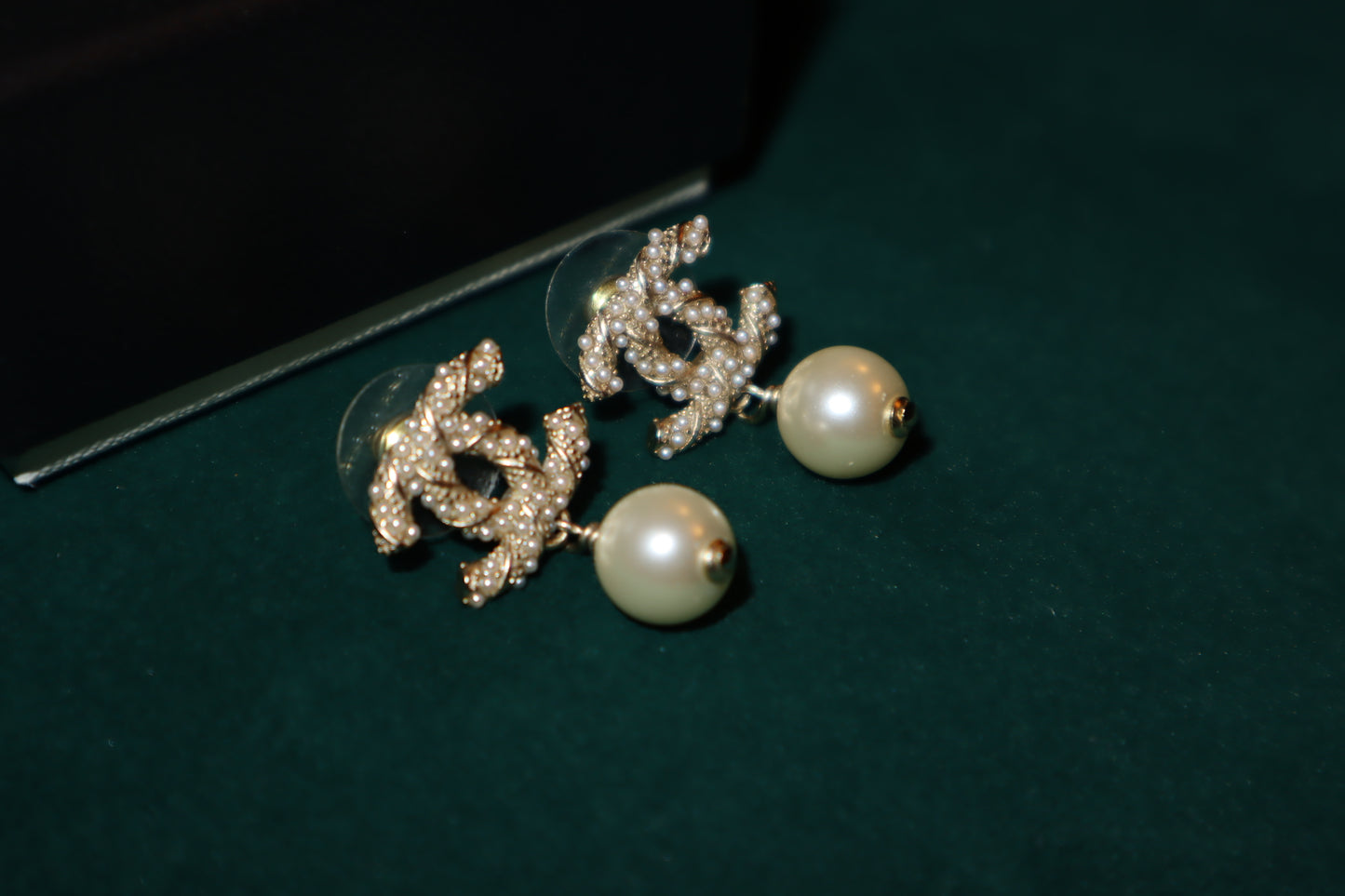 Pre-Loved Chanel CC Pearl Drop Earrings