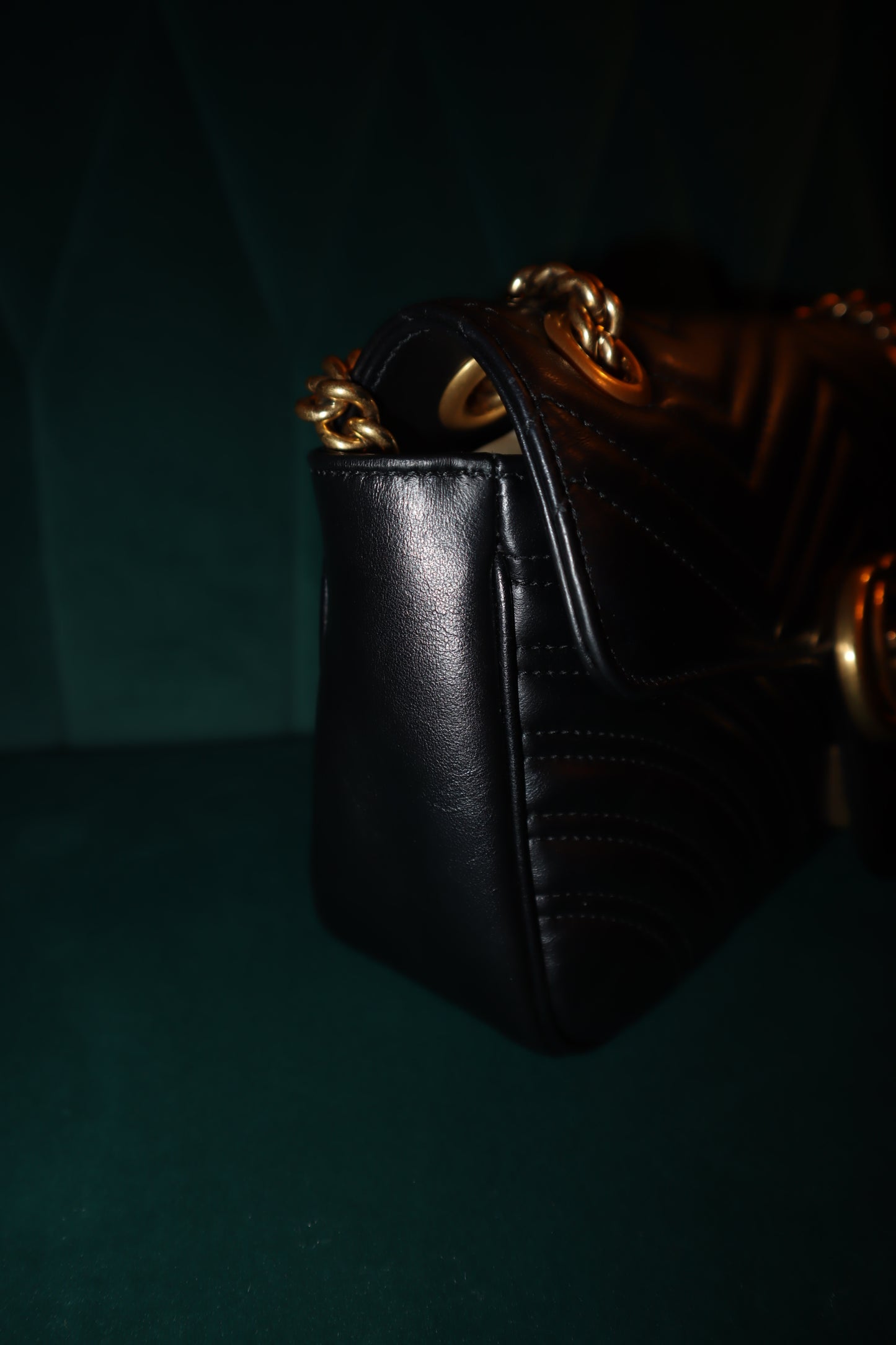 Gucci Marmont Bag Black Gold Pre-Owned