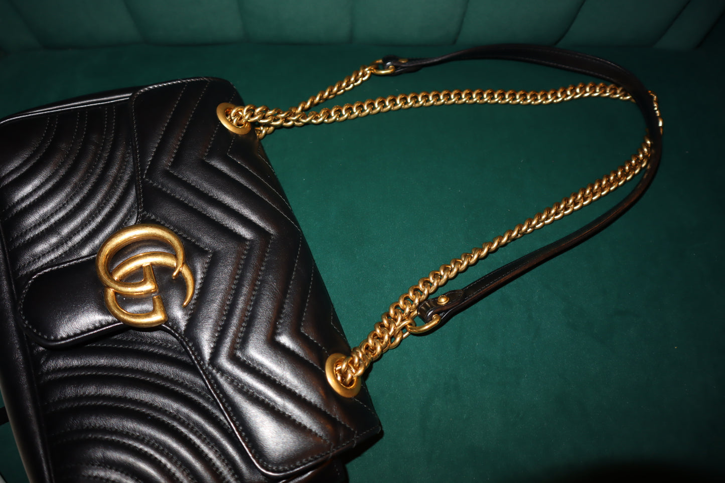 Gucci Marmont Bag Black Gold Pre-Owned